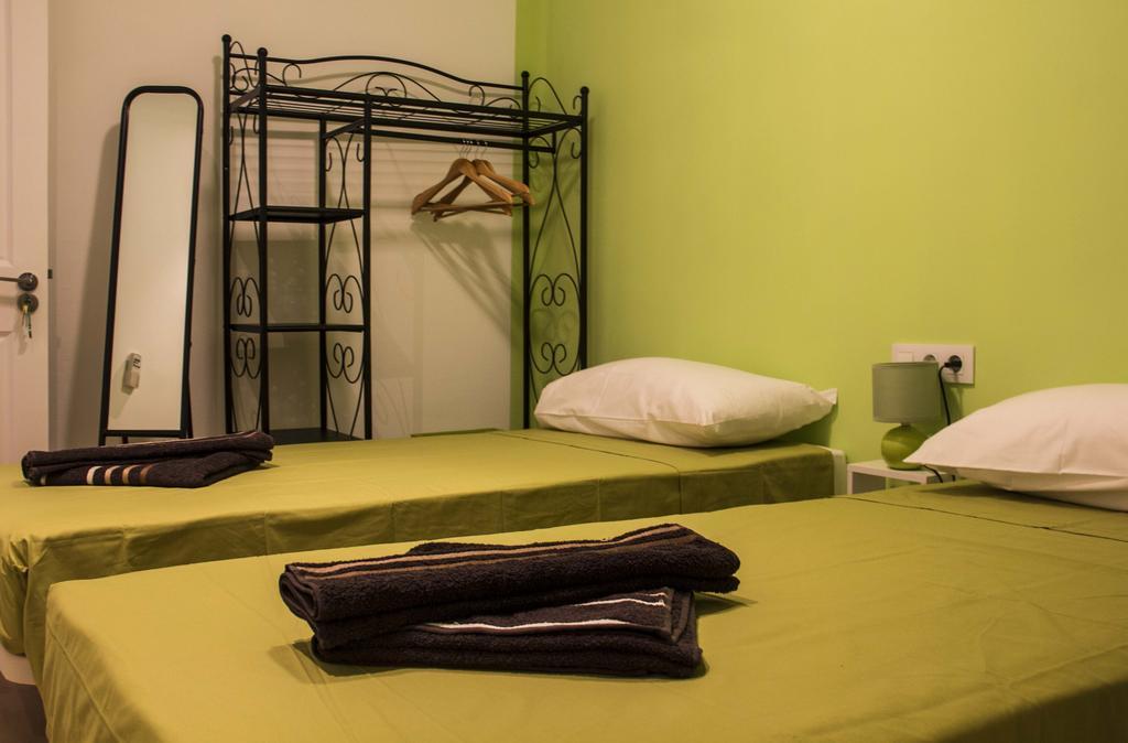Colors Rooms Valencia Bilik gambar