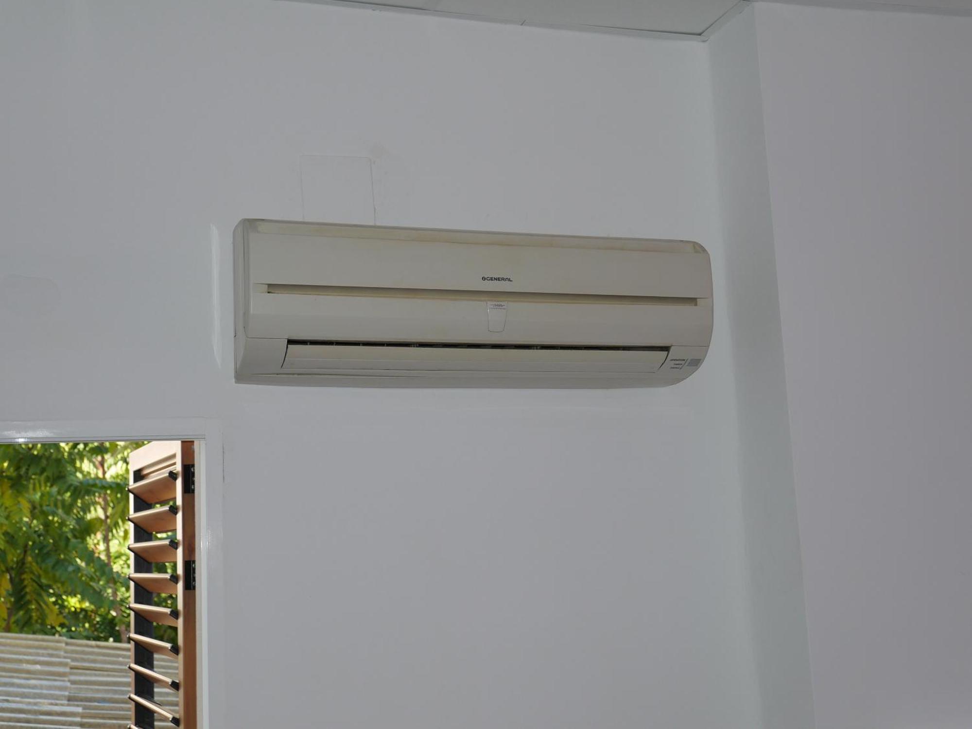 Colors Rooms Valencia Bilik gambar